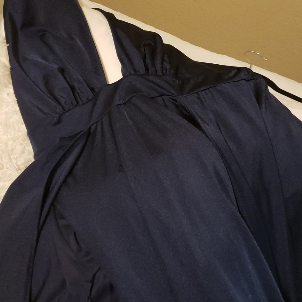Dress - Picture 4 of 5